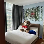 Sky Suites By Klcc